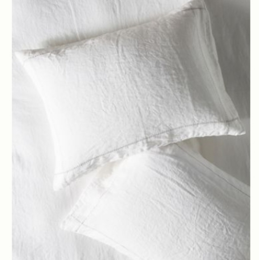Anthropologie, set of 2, Stitched Linen King Shams - white